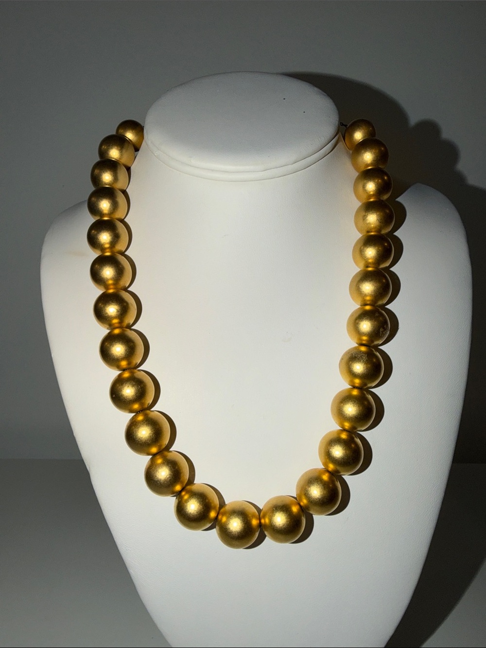 Vintage Gold-Tone Chunky Beaded Adjustable Necklace